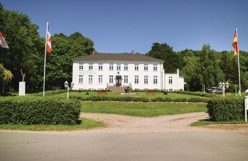 Am Salzhaff Apartment | Nice apartment in Klein Strmkendorf with 1 Bedrooms and WiFi