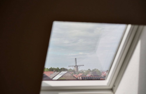 Brouwershaven Apartment | Nice apartment for 2 guests with WIFI, A/C, TV and parking