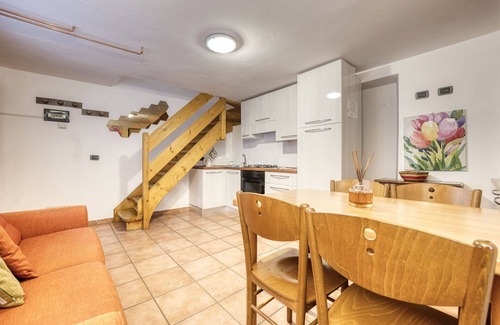 Macugnaga Apartment | Nice apartment for 2 guests with TV, pets allowed and panoramic view
