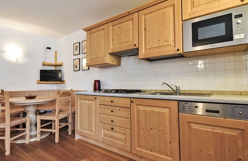 Madesimo Apartment | Nice apartment for 2 guests with WIFI, TV and pets allowed