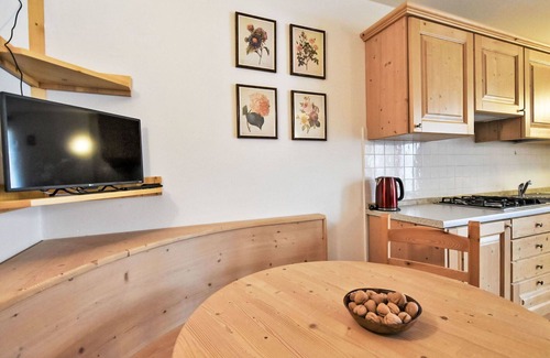 Madesimo Apartment | Nice apartment for 2 guests with WIFI, TV and pets allowed