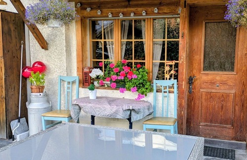 Frutigen Apartment | Nice apartment for 4 people with TV