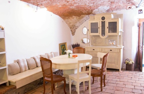 Lukavice Apartment | Nice apartment for 4 guests with pool, WIFI, patio and parking