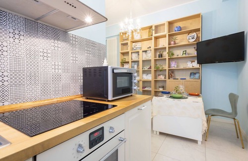 Stadera Apartment | Nice apartment for 4 guests with WIFI, A/C, TV and balcony