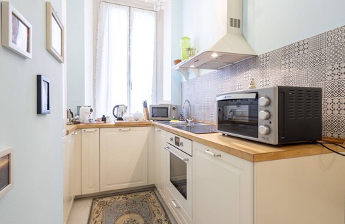 Stadera Apartment | Nice apartment for 4 guests with WIFI, A/C, TV and balcony