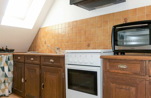 Goulien Apartment | Nice apartment for 4 people with WIFI, TV and pets allowed