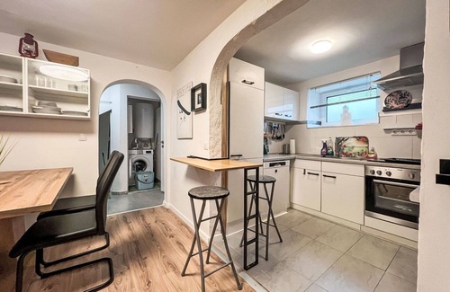 Drassmarkt Apartment | Nice apartment for 4 people with WIFI, TV, patio, pets allowed, panoramic view and parking
