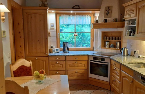 Maishofen Apartment | Nice apartment for 5 guests with WIFI, TV, patio and pets allowed