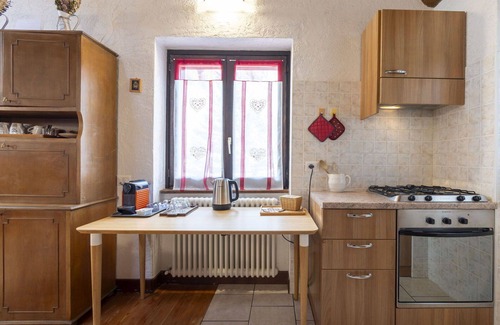 Isola Apartment | Nice apartment for 5 guests with WIFI, TV, terrace and pets allowed