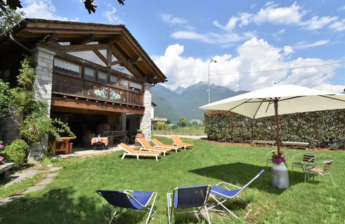 Prata Camportaccio Apartment | Nice apartment for 5 people with A/C, WIFI, TV, patio and pets allowed