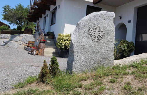 Distelberg Apartment | Nice apartment for 6 guests with WIFI, TV, patio and panoramic view