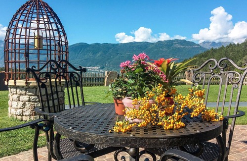 Coredo Apartment | Nice apartment for 6 guests with WIFI, TV, balcony, pets allowed and parking