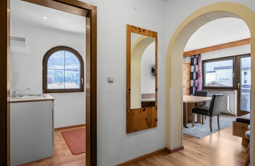 Soelden Apartment | Nice apartment for 6 guests with WIFI, TV and balcony