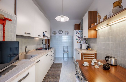 Vigentino Apartment | Nice apartment for 6 guests with WIFI, A/C, TV and balcony