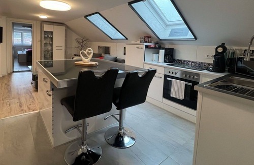 Drassmarkt Apartment | Nice apartment for 6 guests with WIFI, TV, patio, pets allowed and parking