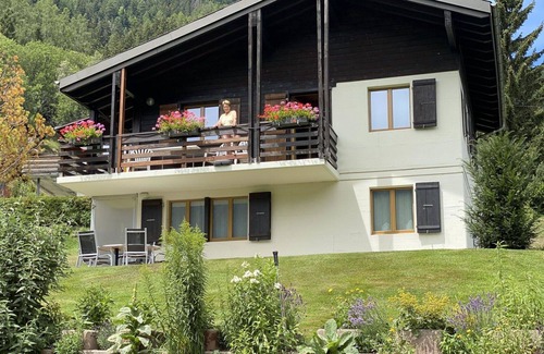 Fiesch Apartment | Nice apartment for 6 people with WIFI, TV and balcony