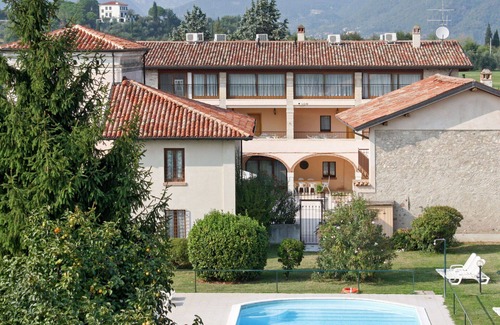 Cunettone Apartment | Nice apartment for 6 people with A/C, pool, WIFI, TV, patio and pets allowed