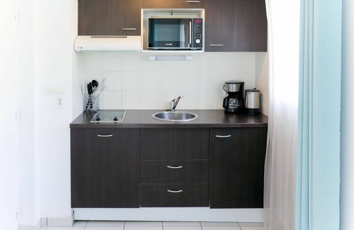 Saint-Palais-sur-Mer Apartment | Nice apartment for 8 people with WIFI, hot tub, pool, TV, terrace and pets allowed