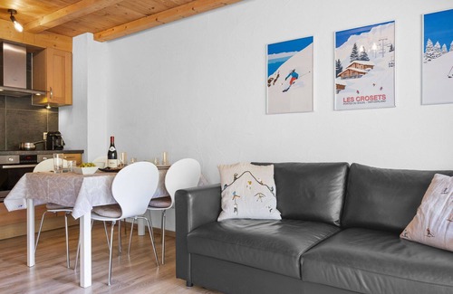 Val d'Illiez Apartment | Nice apartment for 3 guests with WIFI, TV and balcony