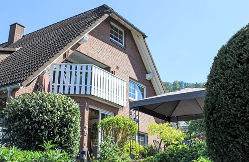Bodenwerder Apartment | Nice apartment for 4 guests with WIFI, TV, balcony and panoramic view