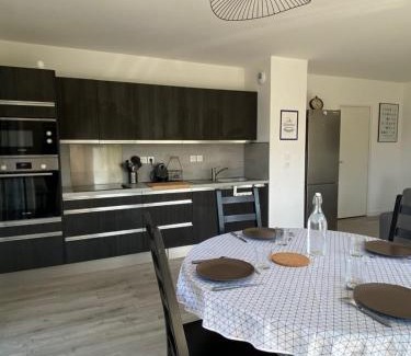 Benerville-sur-Mer Apartment | Nice apartment at 2 min walk from the beach