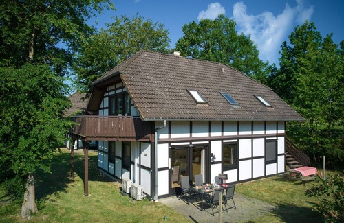 Feriendorf Frankenau House | Nice apartment in villa for 4 people with WIFI, A/C, TV and terrace