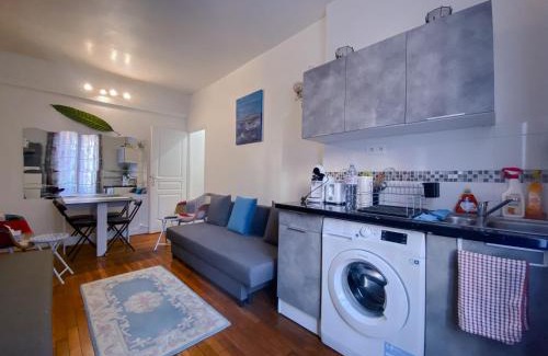 Clichy Apartment | Nice Apartment ideal to visit Paris