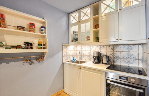 Grasse Apartment | Nice apartment in Grasse with WiFi