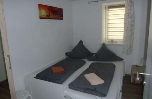 Himmelkron Apartment | Nice apartment in Himmelkron