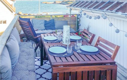 Hyppeln Apartment | Nice Apartment In Hyppeln With Wifi