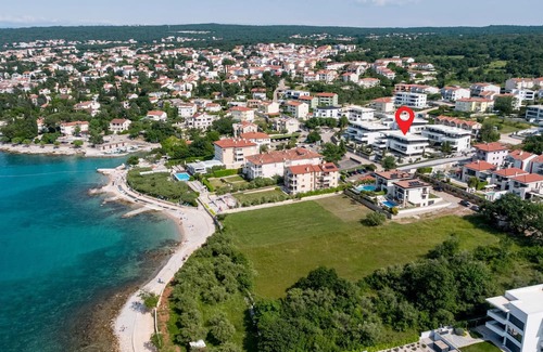 Zidarici Apartment | Nice apartment in Malinska with Wi-Fi