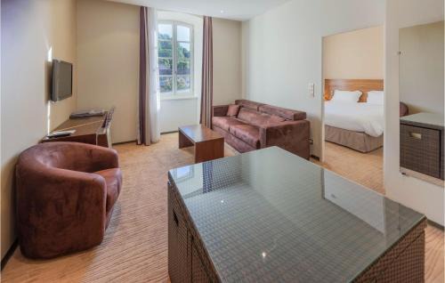 Saint-Affrique Apartment | Nice Apartment In Saint-Affrique
