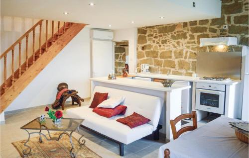 Sollacaro Apartment | Nice Apartment In Sollacaro With Wifi