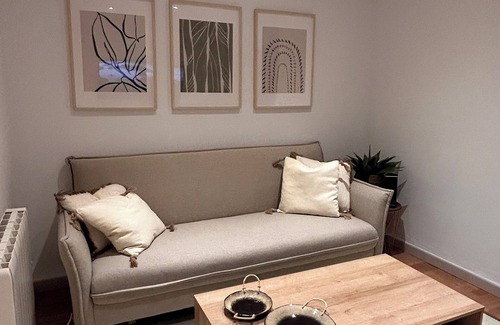 Castellana Apartment | Nice apartment in the Salamanca neighborhood