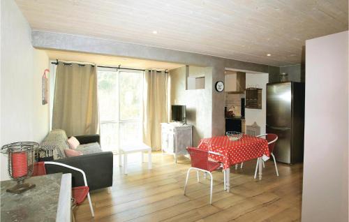 Vals-les-Bains Bed & Breakfast | Nice Apartment In Vals Les Bains