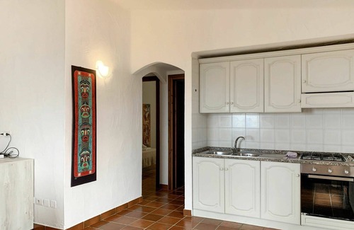 Sant'Elmo House | Nice apartment in villa for 10 people with A/C, TV, terrace and pets allowed