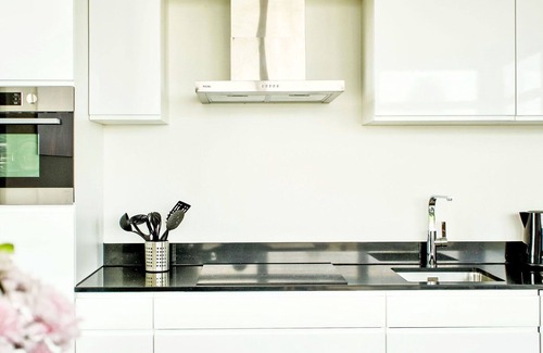 Enkhuizen House | Nice apartment in villa for 4 people with WIFI, TV, terrace and parking