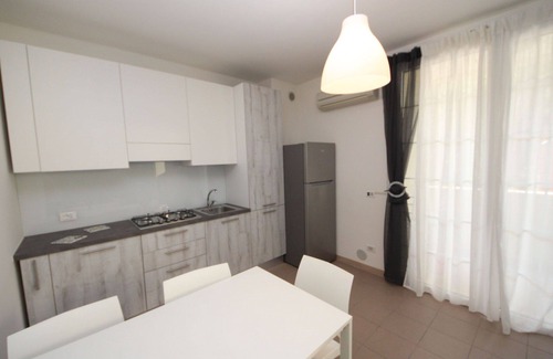 Rosolina Mare House | Nice apartment in villa for 4 people with WIFI, A/C, TV, terrace, pets allowed and parking