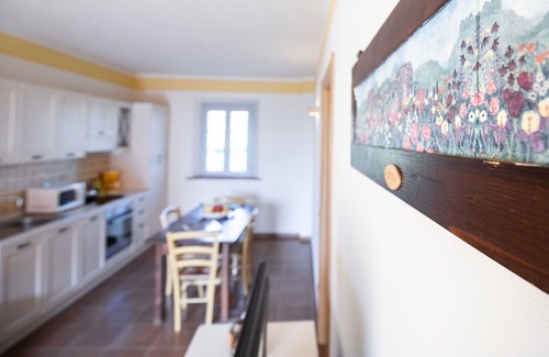 Larciano House | Nice apartment in villa for 4 guests with pool, WIFI, A/C, TV and parking