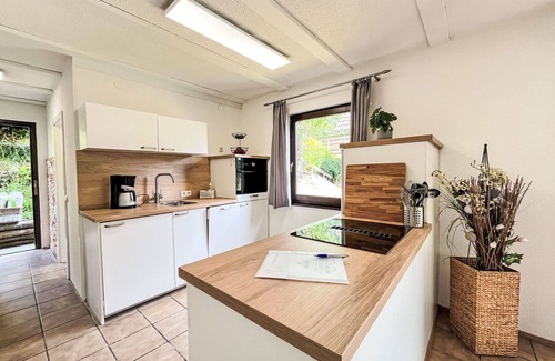 Frankenau House | Nice apartment in villa for 3 guests with WIFI, TV and terrace