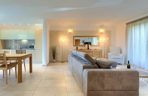 Baredine House | Nice apartment in villa for 6 people with WIFI, pool, A/C, TV, terrace, panoramic view and parking