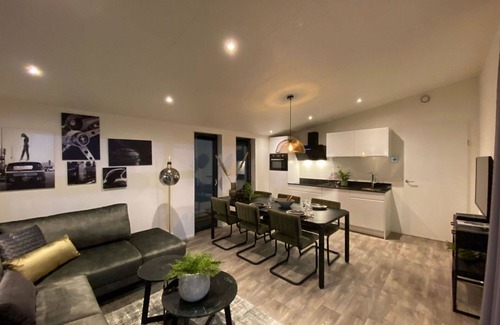 Municipality of Arnhem House | Nice apartment in villa for 6 guests with pool, WIFI, TV and terrace