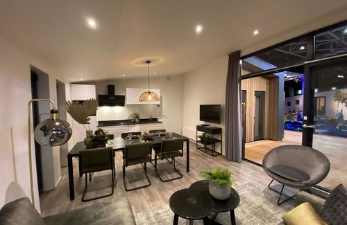 Municipality of Arnhem House | Nice apartment in villa for 6 guests with pool, WIFI, TV and terrace