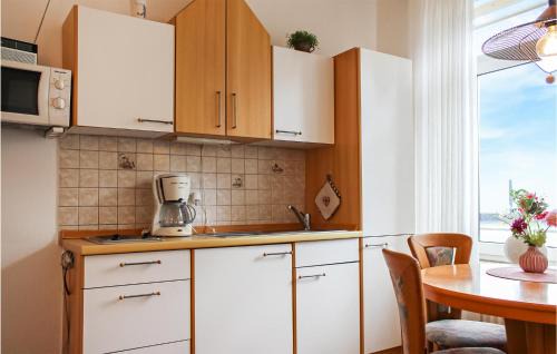 Mulsum Apartment | Nice Apartment In Wurster Nordseeküste