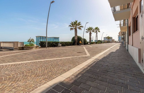 Villa Musone Apartment | Nice apartment for 6 people with WIFI, TV and panoramic view