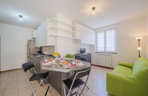 Sestri Levante Apartment | Nice apartment for 4 guests with WIFI, A/C, TV and balcony