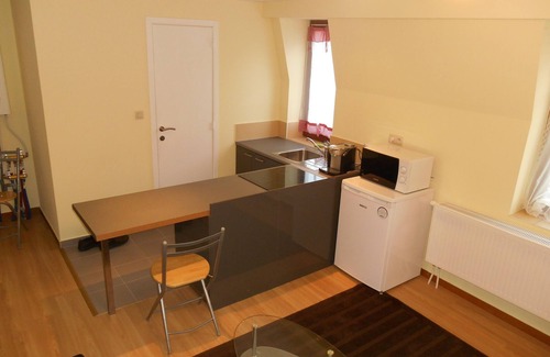 Koekelberg Apartment | Nice apartment near Elizabeth Park and the Basilica of Koekelberg