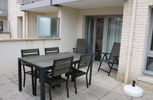 Bray-Dunes Apartment | Nice apartment with terrace near the sea