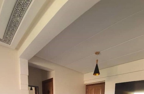 Daoudiate Apartment | Nice apartment with swimming pool and private parking