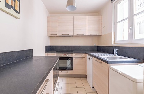 Jardin des plantes Apartment | Nice apartment with view and very good location